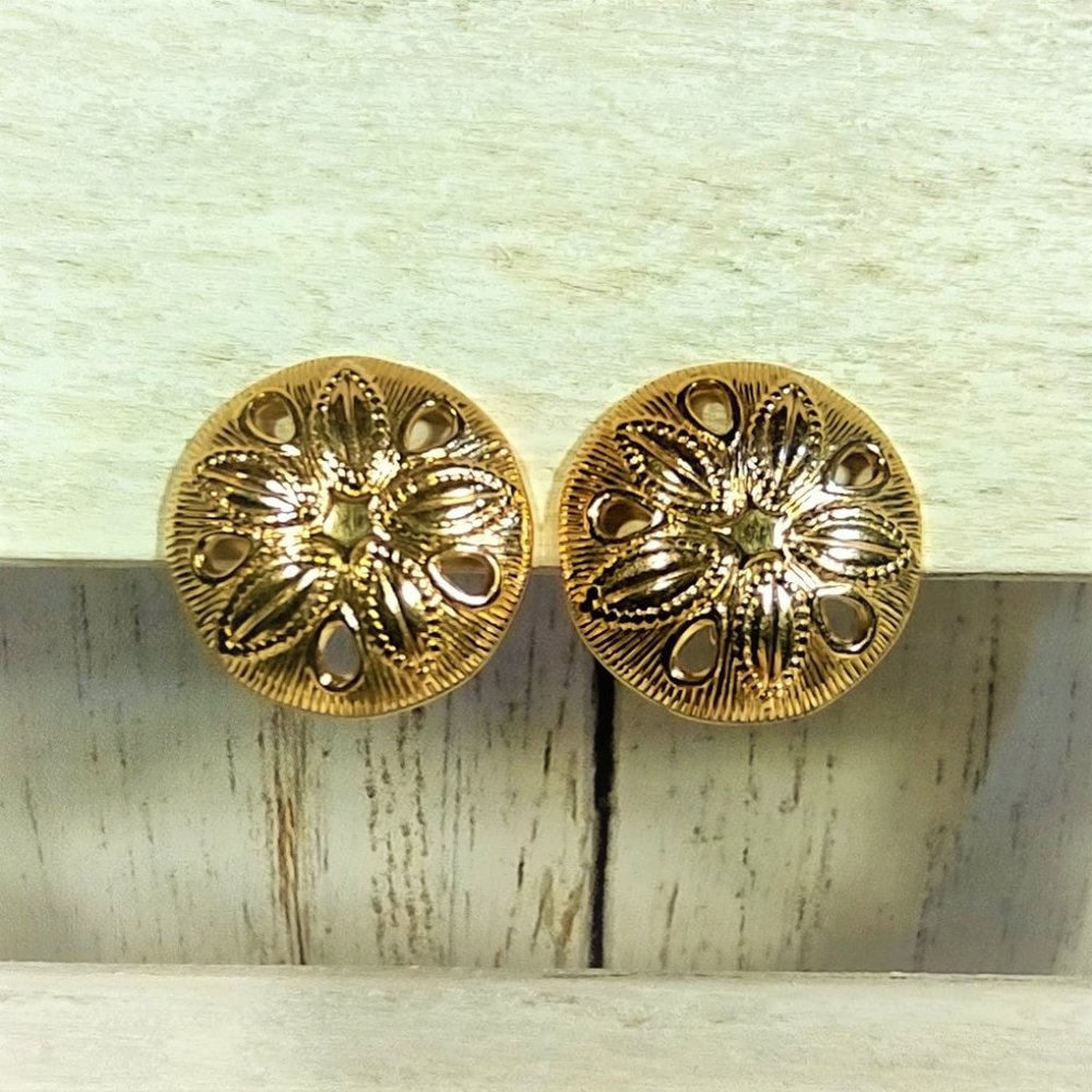 Vintage 80's Avon Gold-Tone Sanddollar Clip Earrings